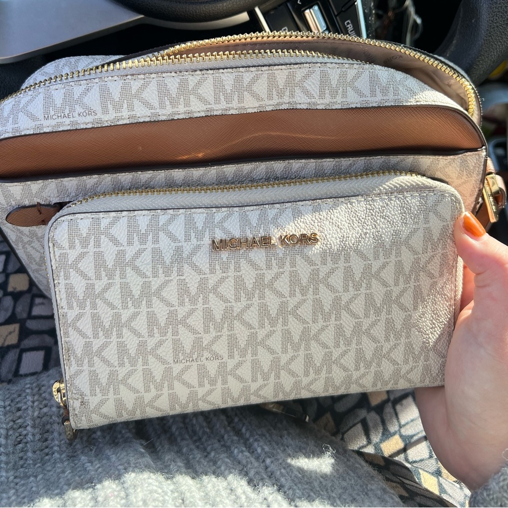Michael Kors crossbody bag with matching wallet